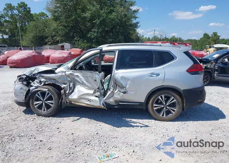 2017 Nissan Rogue Sl z USA, uszkodzony, nr VIN JN8AT2MT0HW405431